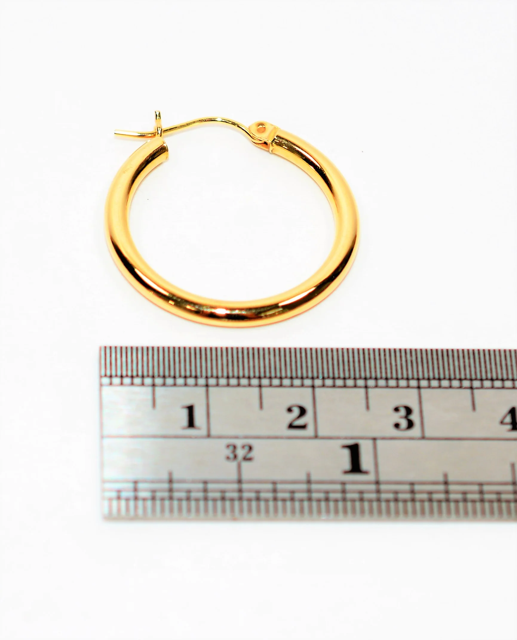 14kt Yellow Gold 2.50mm Shiny Fashion Classic Hoop Statement Women's Earrings. - Image 7