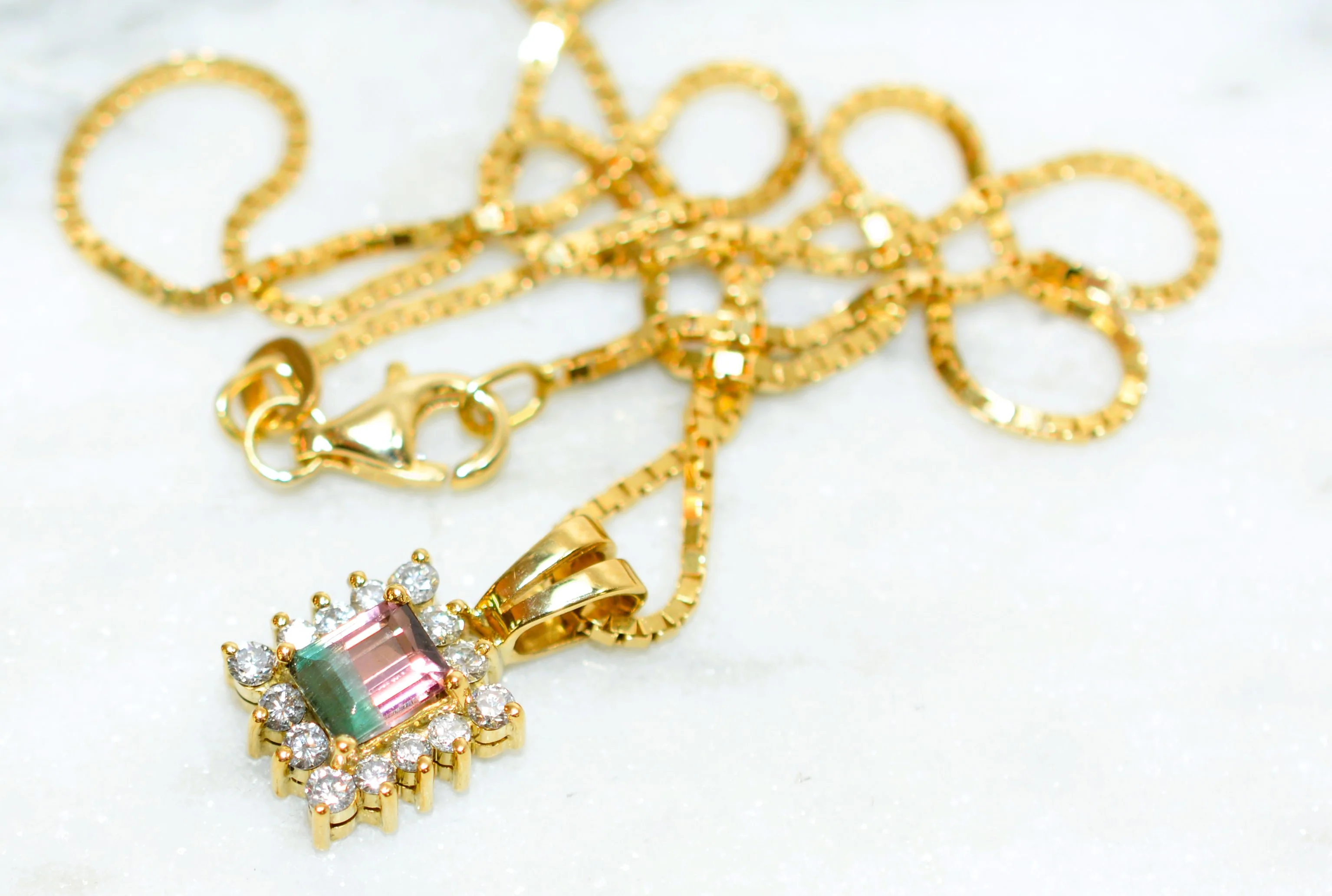 Natural Watermelon Tourmaline & Diamond Necklace 18K Solid Gold 1.09tcw Gemstone Pendant Womens Necklace Fine Jewelry Estate Jewelry Vintage - Image 9