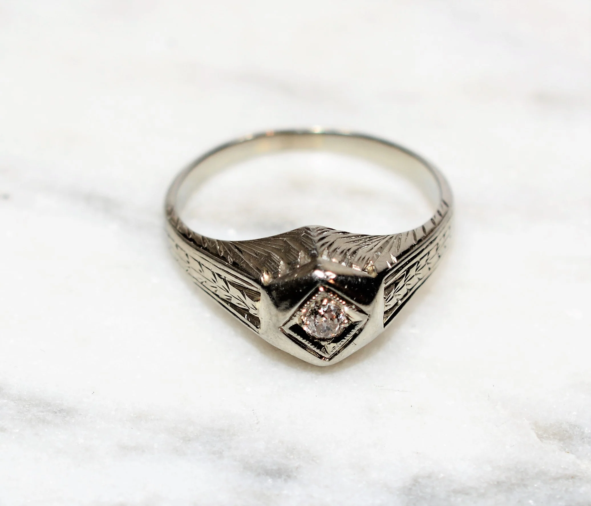 Natural Diamond Ring 18K Solid White Gold .05ct Engagement Ring Solitaire Ring Antique Ring Vintage Ring Art Deco Ring Fine Estate Jewellery - Image 9