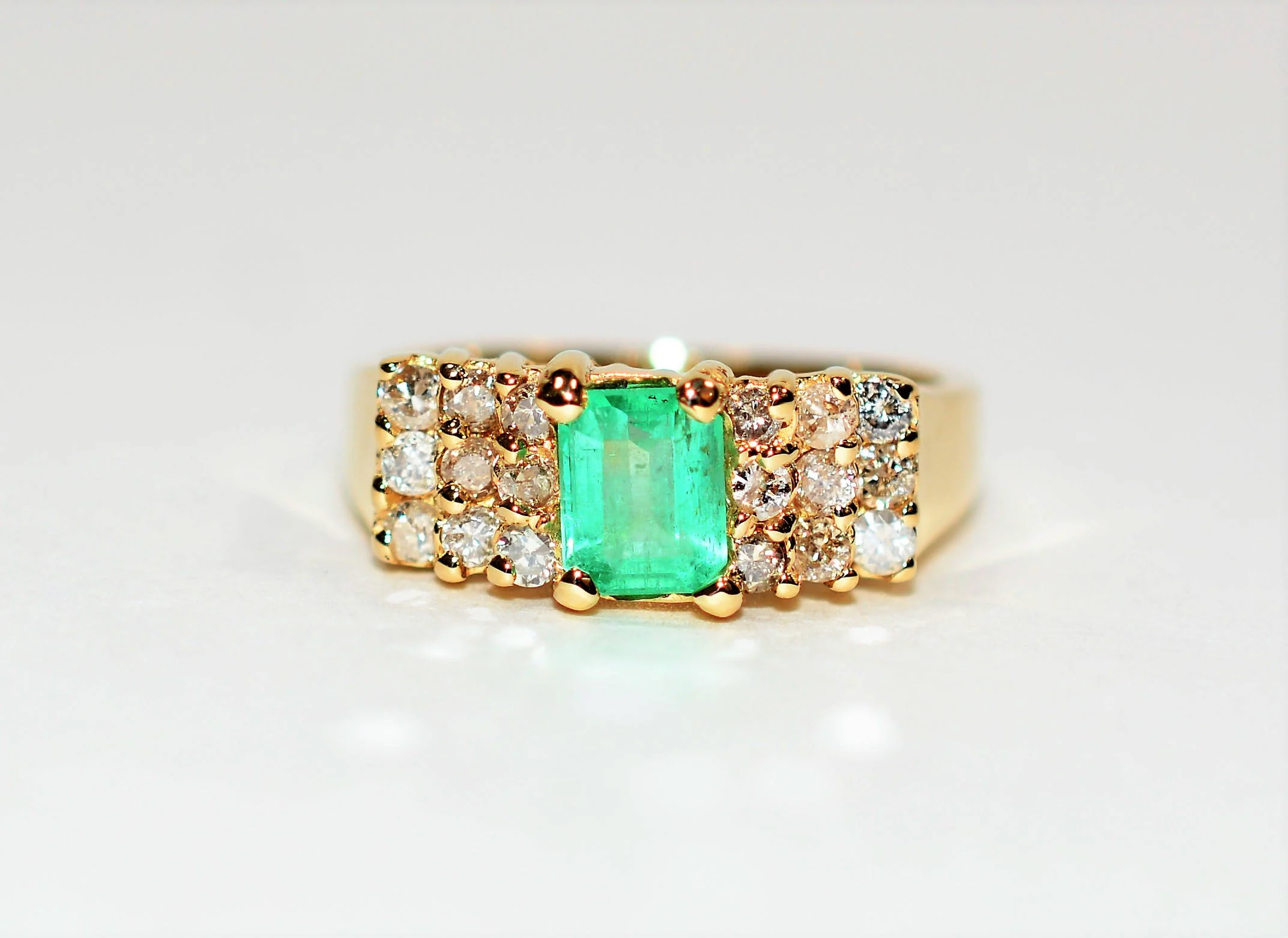 Natural Colombian Emerald & Diamond Ring 14K Solid Gold 1.41tcw Cluster Ring May Birthstone Ring Vintage Ring Gemstone Ring Ladies Ring Fine