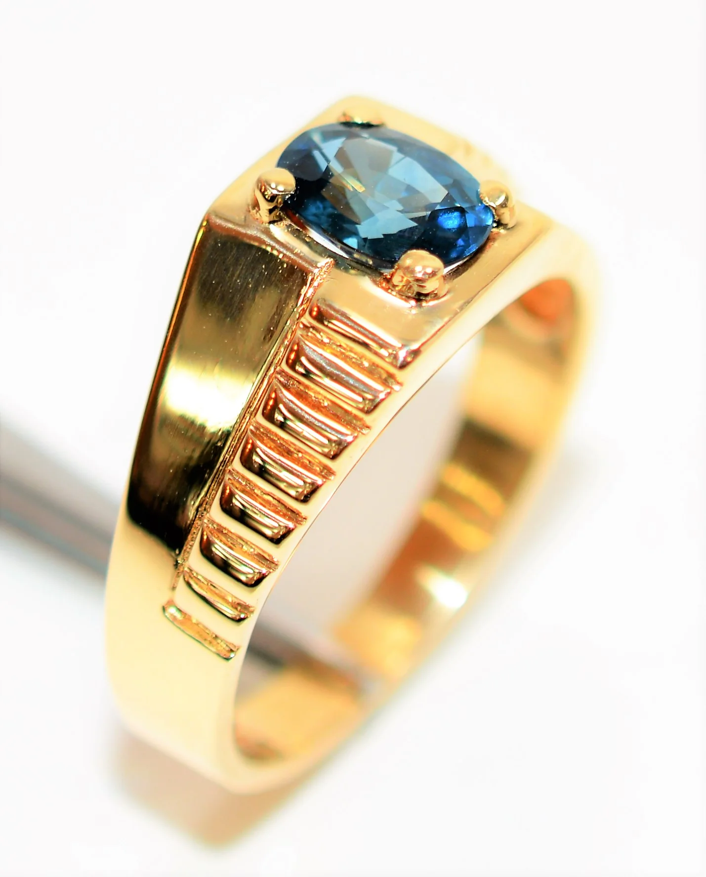 Natural Ceylon Sapphire Ring 10K Solid Gold 1.59ct Sri Lankan Sapphire Ring Solitaire Ring Gemstone Ring Statement Ring Men's Ring Jewellery - Image 4