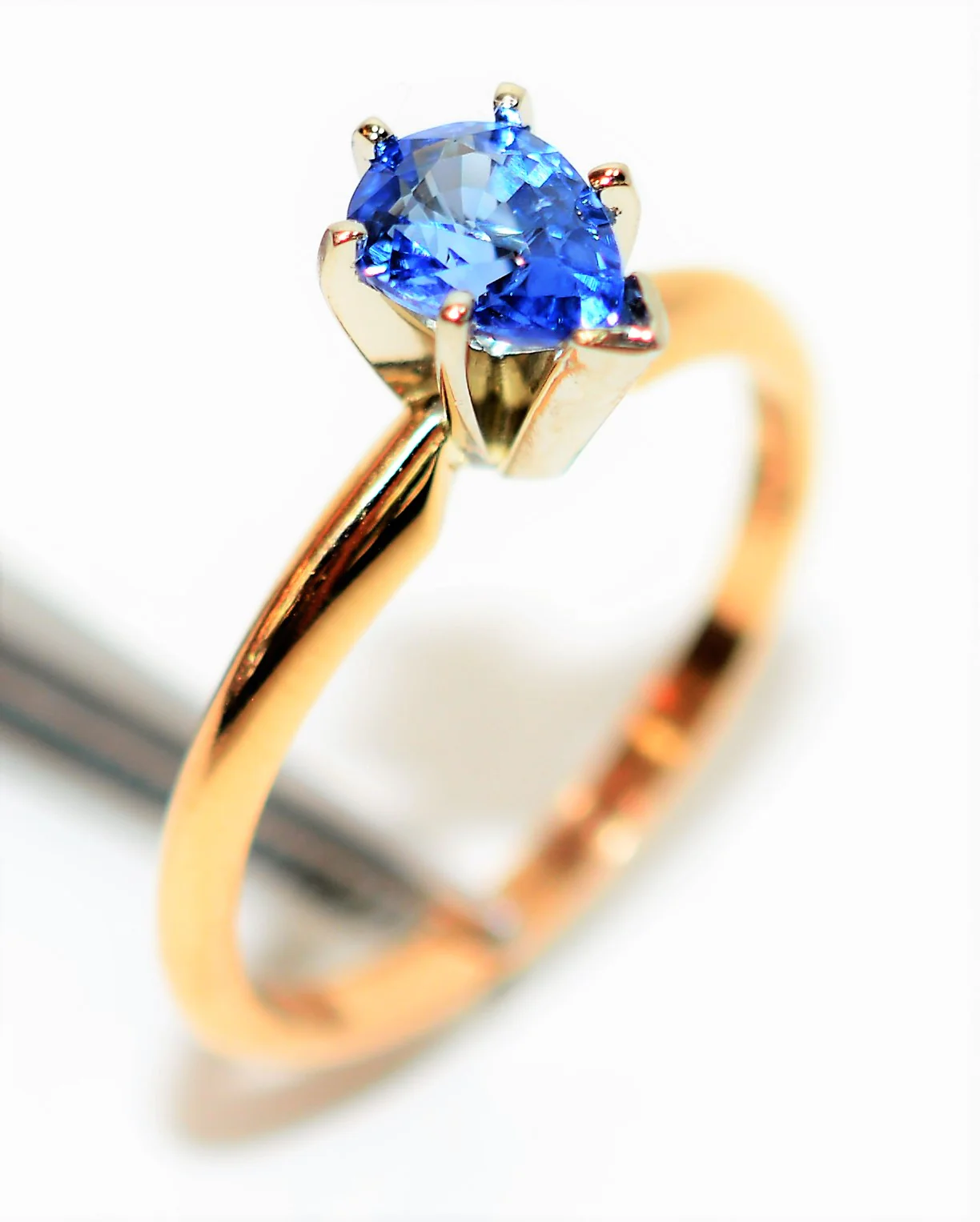 Natural Ceylon Sapphire Ring 14K Solid Gold .87ct Sri Lankan Sapphire Ring Engagement Ring Wedding Ring Promise Ring Solitaire Ring Bridal - Image 4