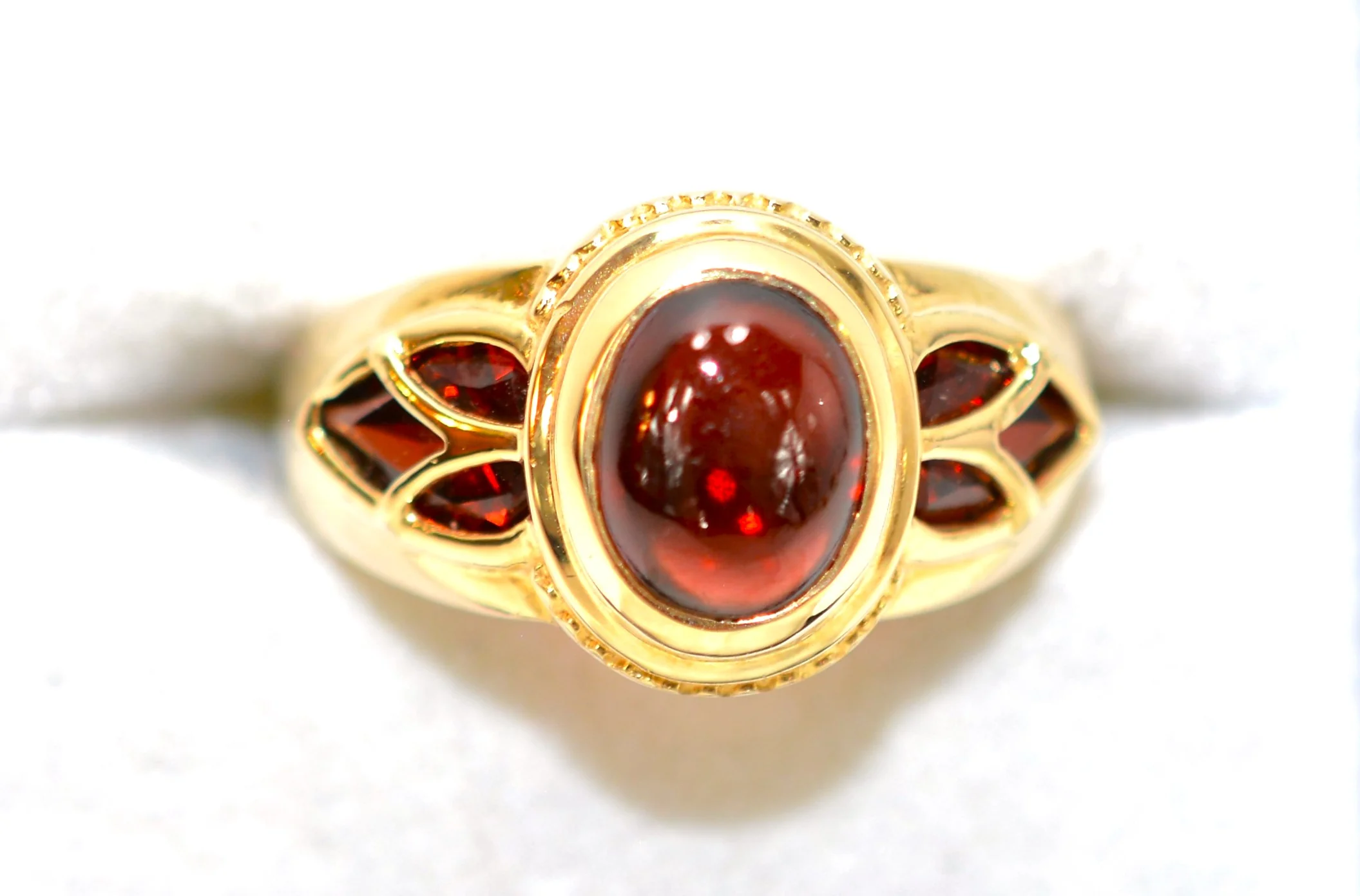 Natural Garnet Ring 10K Solid Gold 2.76tcw Birthstone Ring Ladies Ring Cabochon Ring Gemstone Ring Red Ring Cocktail Ring Statement Ring - Image 5