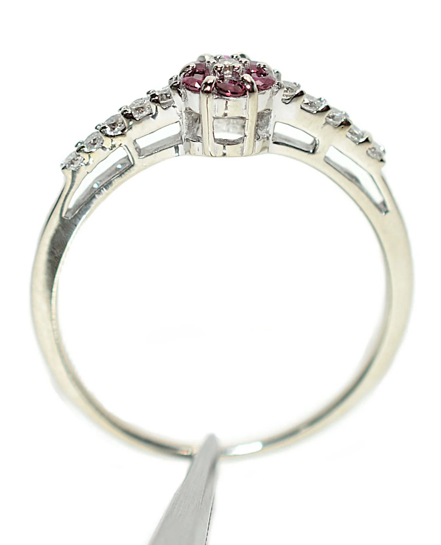 Natural Ruby & Diamond Ring 10K White Gold .29tcw July Birthstone Ring Flower Ring Vintage Estate Jewelry - Image 3