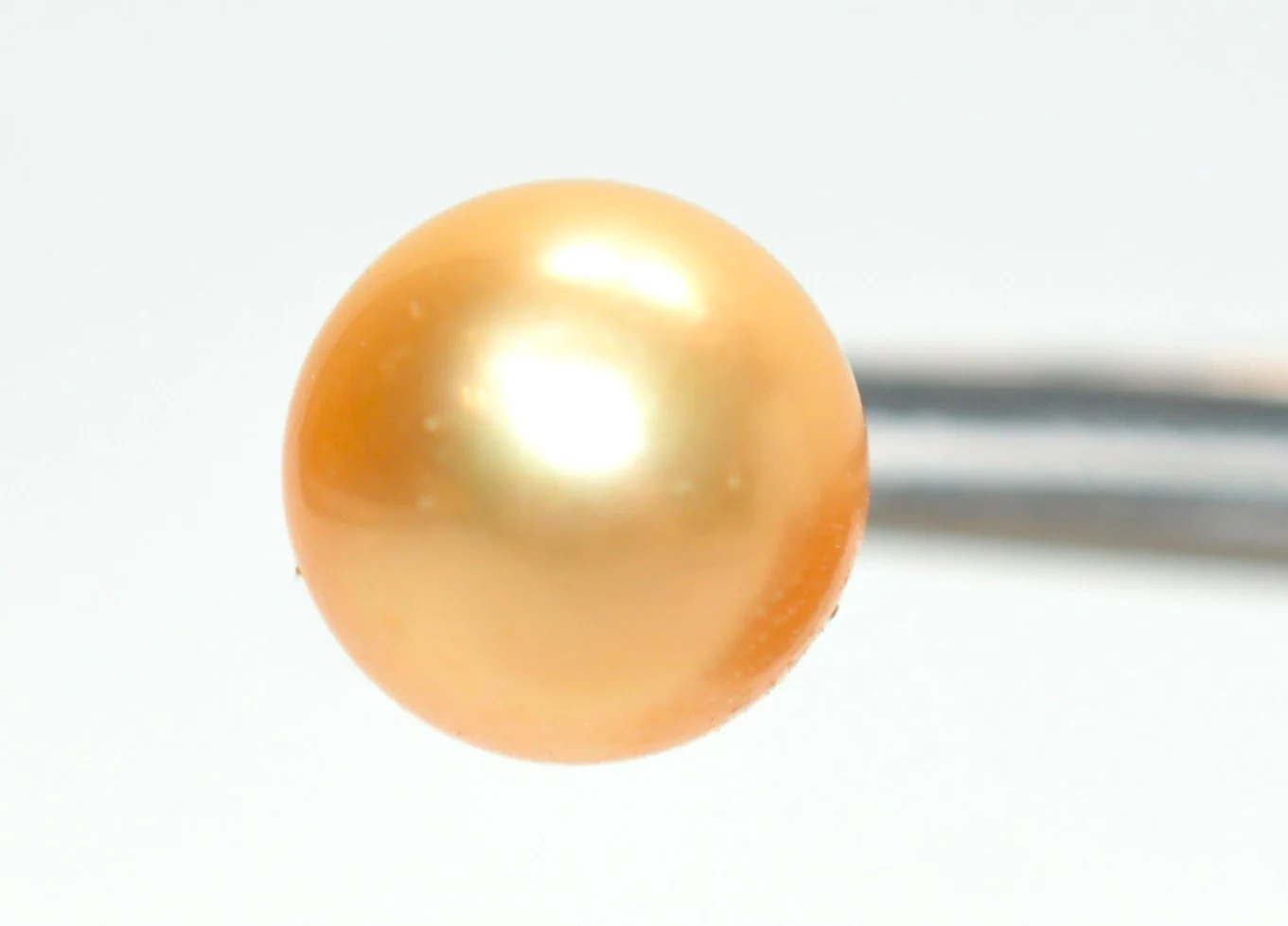 Natural South Sea Pearl Earrings 14K Solid Gold Earrings Solitaire Stud Earrings Gold Pearl Statement Earrings Vintage Earrings Estate - Image 4
