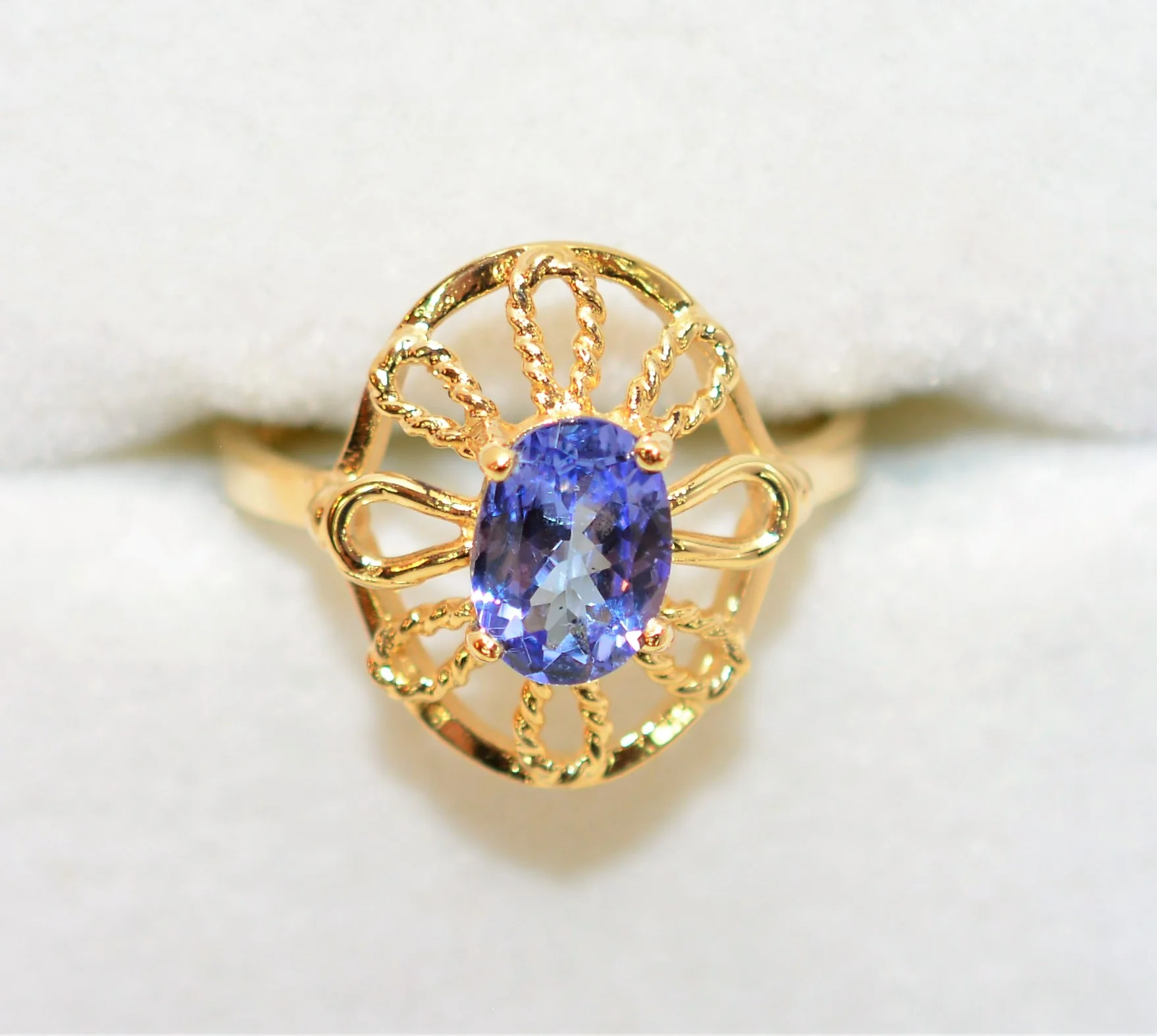 Natural Tanzanite Ring 14K Solid Gold .85ct Solitaire Ring Statement Ring Vintage Ring Gemstone Ring Women's Ring December Birthstone Ring - Image 5